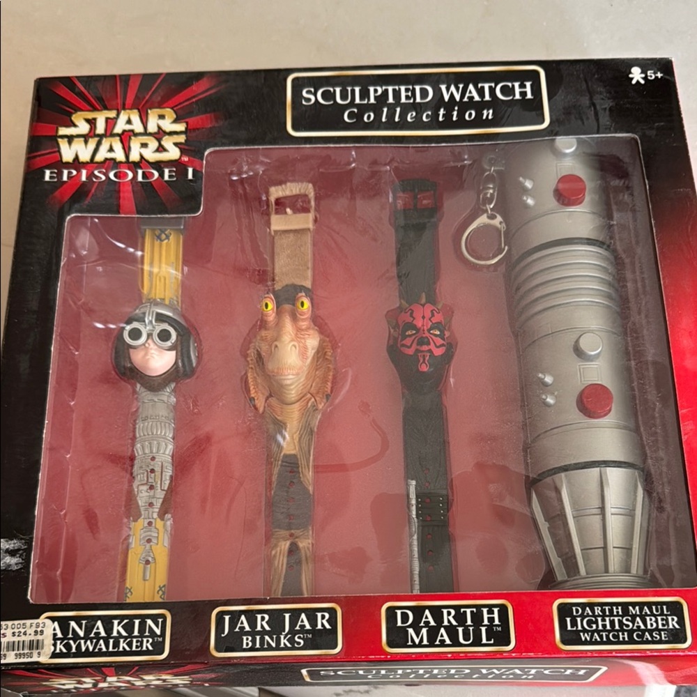 Star Wars Sculpted Watch Collection